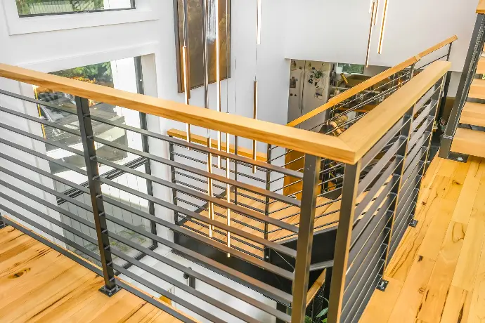 Geländer in modernem Haus in Krems